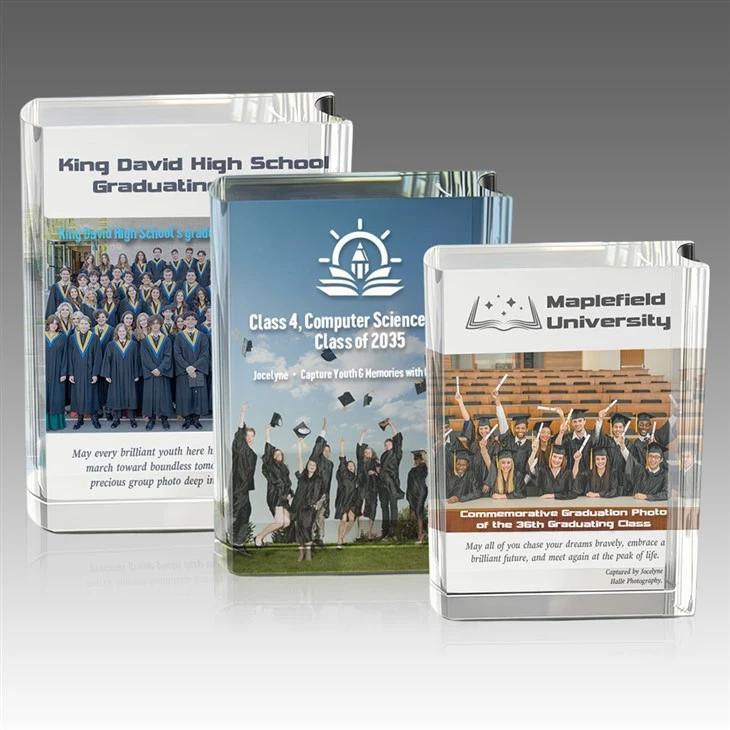 Crystal Graduatioun Commemorative Book Award